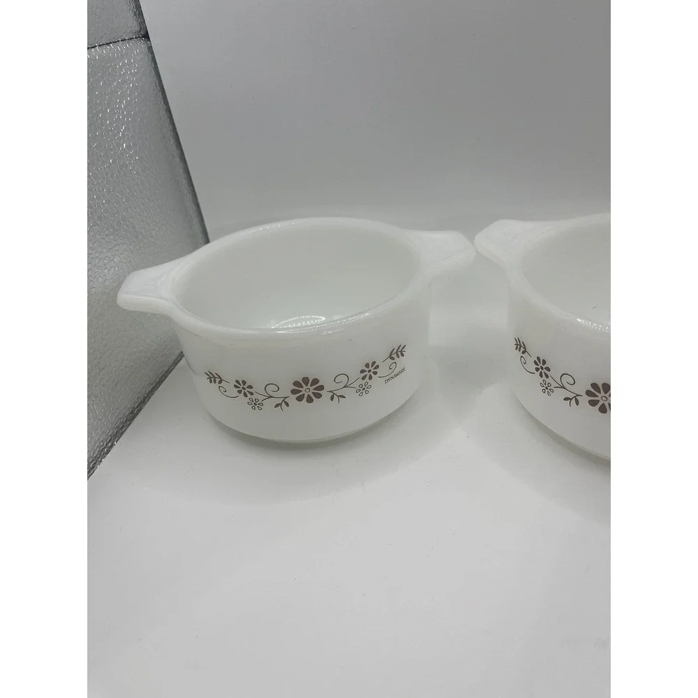 Set of 2‎ Vintage Dynaware Pyr-o-rex Brown  and White Flower Ramekins, Soup Dish